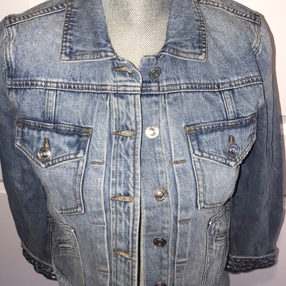 NWT CURRENT/ELLIOTT
studded faded denim jacket - Picture 7 of 13